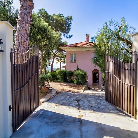 Stunning Seaview Villa. Villefranche Sur Mer Buitenkant foto